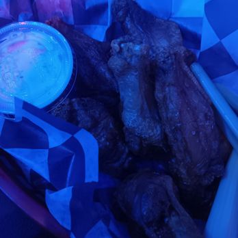 Magooby's Joke House - "Jumbo" wings (just small wings that were overcooked and dry) - Comedy Clubs Near Me - Timonium, Maryland Magooby's Joke House - "Jumbo" wings (just small wings that were overcooked and dry) - Comedy Clubs Near Me - Timonium, Maryland