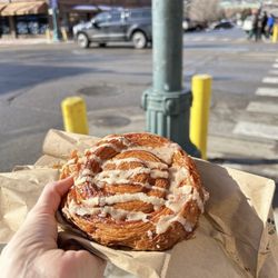 Bread - Cinnamon roll