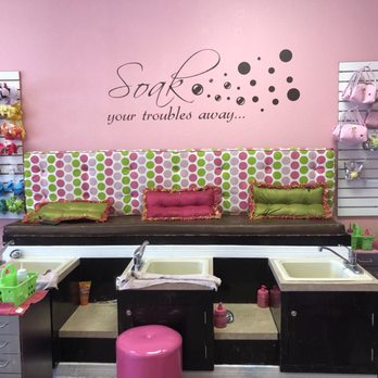 Totally Spoiled - Pedi section - Hair Salons Near Me - El Paso, Texas