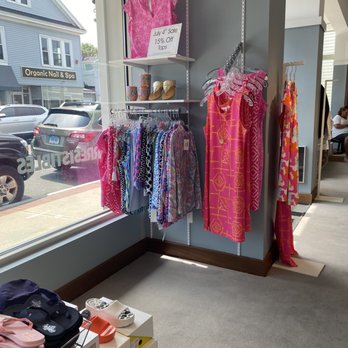Irresistibles - Women's Clothing Near Me - Marblehead, Massachusetts
