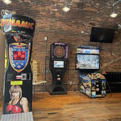 10 Pins - More games in the back