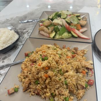 China Yi - Chinese Near Me - Torrance, California