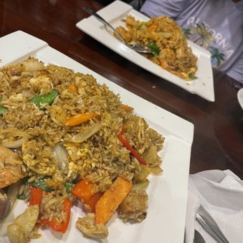 Bean Sprout - Indonesia Fried Rice and Pineapple Fried Rice - Sushi Bars Near Me - Viera, Florida