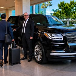 LAX Town Car Services - Arrive in comfort and style with LAX Town Car Services. Our professional chauffeurs provide reliable, luxury transportation for airport tran