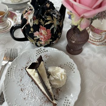 Lisa's Tea Treasures - Tea Rooms Near Me - Campbell, California Lisa's Tea Treasures - Tea Rooms Near Me - Campbell, California