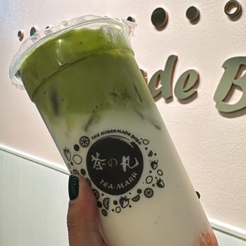 Tea Maru - Strawberry Matcha Dalgona with Strawberry Boba - Bubble Tea Near Me - San Gabriel, California