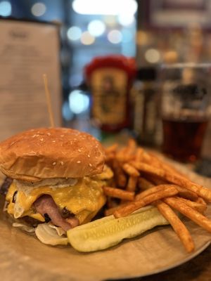 Goog's Pub & Grub by null