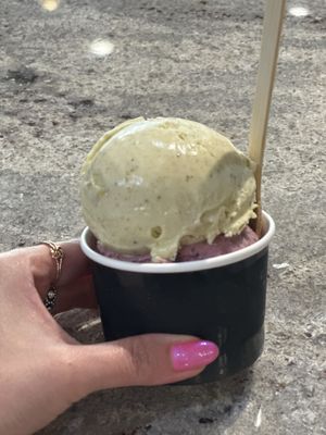 Moo’s Gourmet Ice Cream