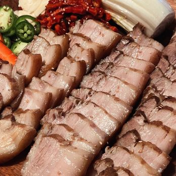 Jagalchi - Bossam Pork Belly - Korean Near Me - Honolulu, Hawaii