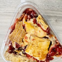 Lassen & Hennigs - Cherry pie was messy looking but very good
