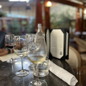 Urban Press Winery & Restaurant - Wine Bars Near Me - Burbank, California Urban Press Winery & Restaurant - Wine Bars Near Me - Burbank, California