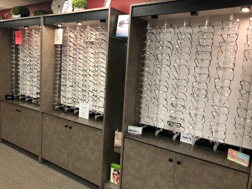 FISHBAUGH FAMILY EYECARE Updated July 2024 570 E KremerHoying Rd