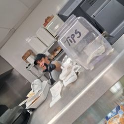 D&R Market - The cook very professional polite
