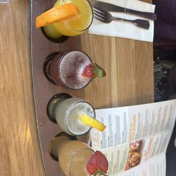 Broken Yolk Cafe - Mimosa flight - Breakfast & Brunch Near Me - Las Vegas, Nevada