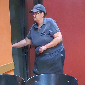 Jack in the Box - More interested in locking doors 20m early & telling people they couldnt eat in the dining room, than taking customers orders. - Fast Food Near Me - Mojave, California Jack in the Box - More interested in locking doors 20m early & telling people they couldnt eat in the dining room, than taking customers orders. - Fast Food Near Me - Mojave, California