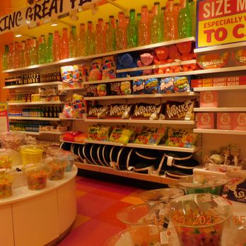 IT'SUGAR - The great selection was incredible to choose from the many things with the movie WONKA the pillows . - Candy Stores Near Me - San Diego, California