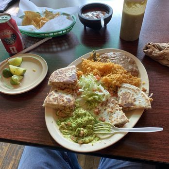 Taqueria El Primo - What is in the photo is all goodness no complaint - Mexican Near Me - Chicago, Illinois Taqueria El Primo - What is in the photo is all goodness no complaint - Mexican Near Me - Chicago, Illinois