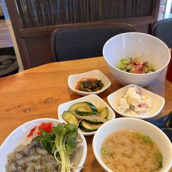 Kuni Sashimi House - Tako wasabi and banchan - Korean Near Me - Buena Park, California