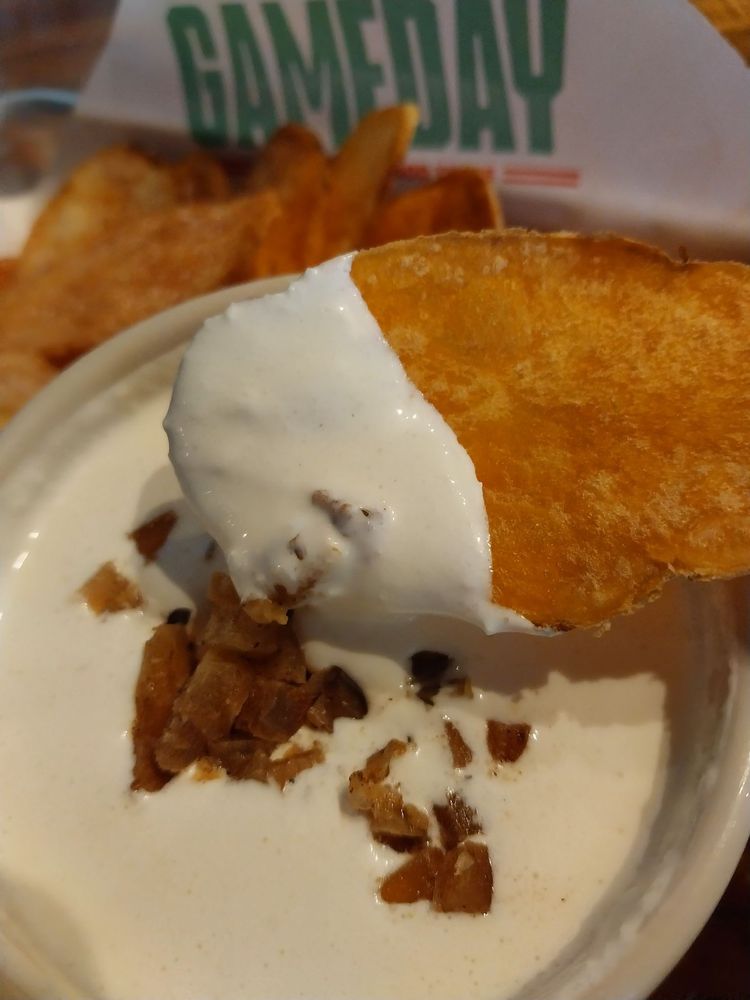 JAKES GAMEDAY Updated October 2024 48 Photos & 35 Reviews 7215