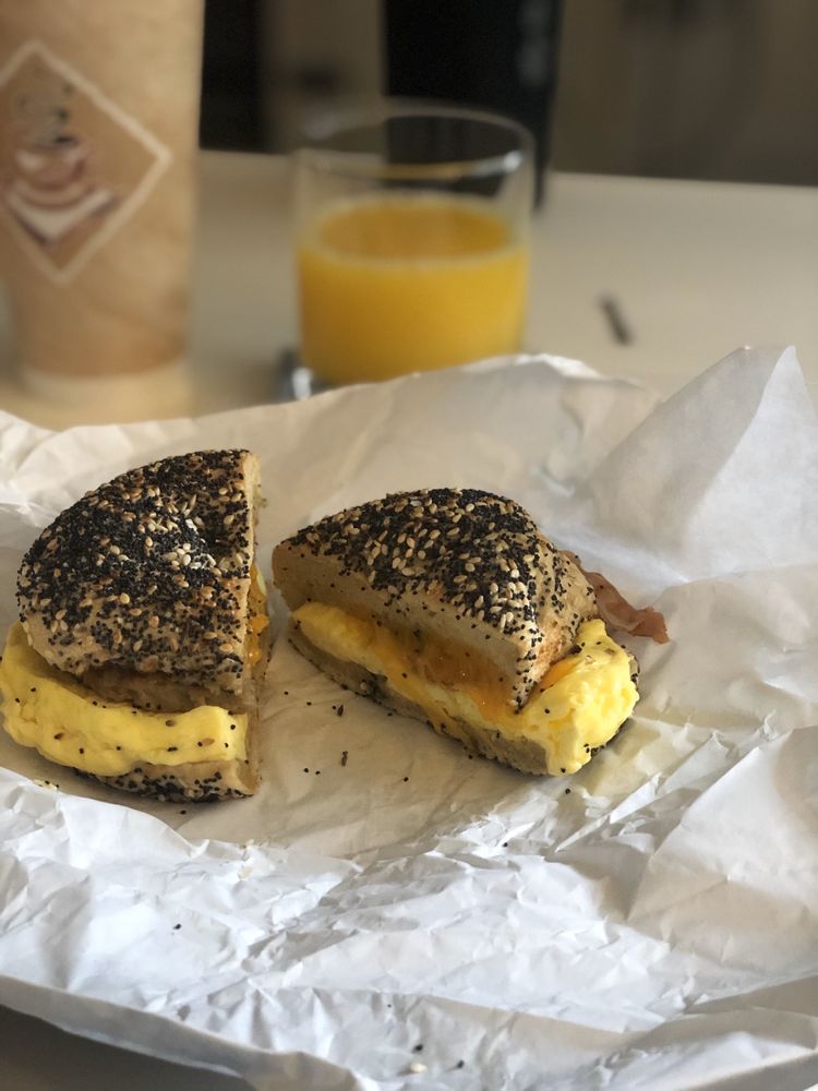 BENNY’S BAGELS LAKEWOOD 143 Photos & 287 Reviews 1901 Skillman St