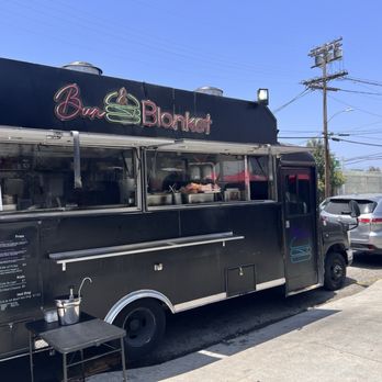 Bun & Blanket - Burgers Near Me - Glendale, California
