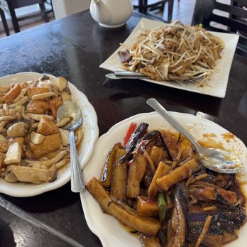 Auntie Kitchen - Egg tofu with mushrooms, dry beef chow fun and eggplant in garlic sauce - Cantonese Near Me - San Gabriel, California Auntie Kitchen - Egg tofu with mushrooms, dry beef chow fun and eggplant in garlic sauce - Cantonese Near Me - San Gabriel, California