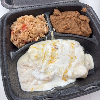 Pepitas Vegan Cocina - Milpa's creamy chicken enchiladas - Mexican Near Me - Denton, Texas Pepitas Vegan Cocina - Milpa's creamy chicken enchiladas - Mexican Near Me - Denton, Texas