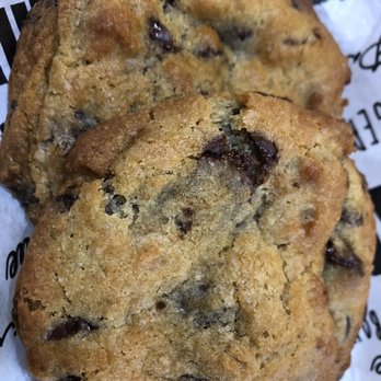 Le Gourmand - Chocolate chip cookie - Coffee & Tea Near Me - Toronto, Ontario Le Gourmand - Chocolate chip cookie - Coffee & Tea Near Me - Toronto, Ontario