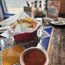 Casa Blanca Mexican Restaurant - Wilmington - Chips and salsa