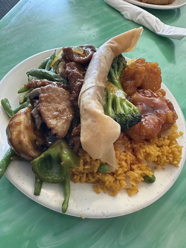 Food from China One Buffet