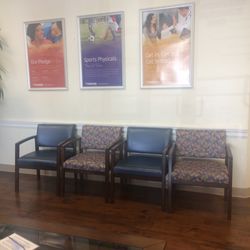 Peachtree Immediate Care - Acworth - Peachtree Immediate Care - Acworth waiting room