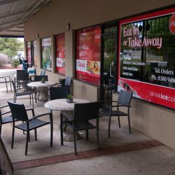 Classic Cafe - Outdoor Seating