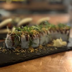 Mizu - Crunchy Tuna Roll