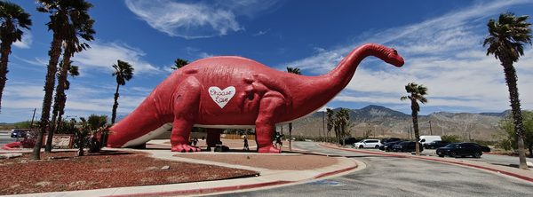 Cabazon Dinosaurs - World's Biggest Dinosaurs by null