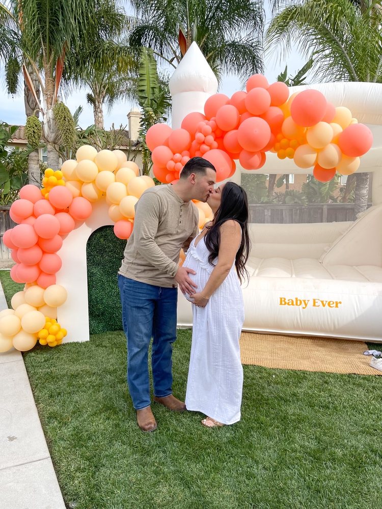 LETS BOUNCE HOUSE Updated May 2024 11 Photos La Mirada