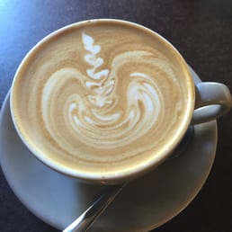 Beautiful (and delicious) flat white