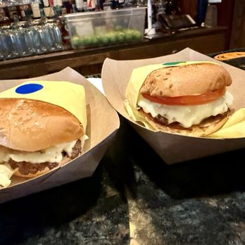 Tavern On Main - American Near Me - El Segundo, California