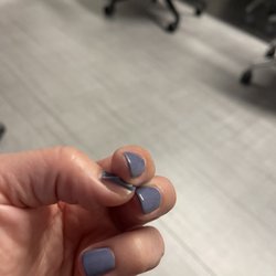 Gel polish peeling after 4 days!