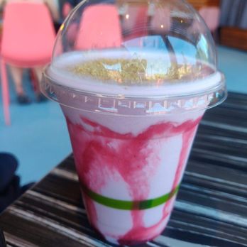 Baby's - Raspberry cheesecake milkshake - American Near Me - Indianapolis, Indiana Baby's - Raspberry cheesecake milkshake - American Near Me - Indianapolis, Indiana
