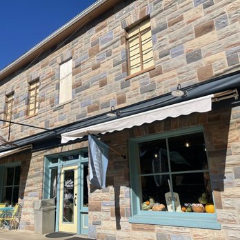 Bolivar Bread Bakery - Store Front and flag is out when open - Bakeries Near Me - Harpers Ferry, West Virginia