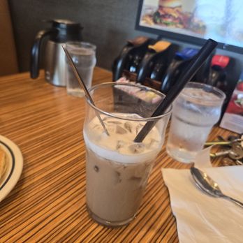 IHOP - Vanilla iced coffee - Breakfast & Brunch Near Me - Medford, Oregon