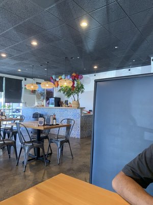 Bốn Mùa | Vietnamese Restaurant by null