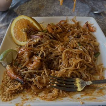 Thai Phooket - Yum - Pad Thai Shrimp - Thai Near Me - Nashville, Tennessee