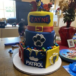 Cake and more cake please. Cake and more cake please.