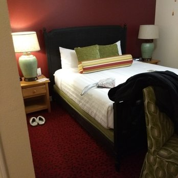 The Inn on Pine - Very comfortable bed! - Hotels Near Me - Calistoga, California The Inn on Pine - Very comfortable bed! - Hotels Near Me - Calistoga, California