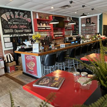 La Piccolina - Interior - Italian Near Me - Winter Garden, Florida