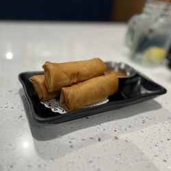 Umami Thai - Crispy Veggie Spring Rolls
