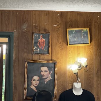 Carver Cafe - Delis Near Me - Damascus, Oregon