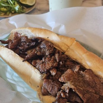 Pho Ben - Bellaire - Banh mi grilled pork 5/5 look at all the meat!!!!! - Vietnamese Near Me - Bellaire, Texas Pho Ben - Bellaire - Banh mi grilled pork 5/5 look at all the meat!!!!! - Vietnamese Near Me - Bellaire, Texas