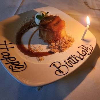 801 Chophouse - Peach upside down crumb cake - Steakhouses Near Me - Clayton, Missouri